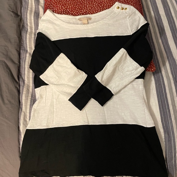 Banana Republic Tops - Banana Republic Pullover! NWOT! Black/White! Gorgeous! Shoulder detail!